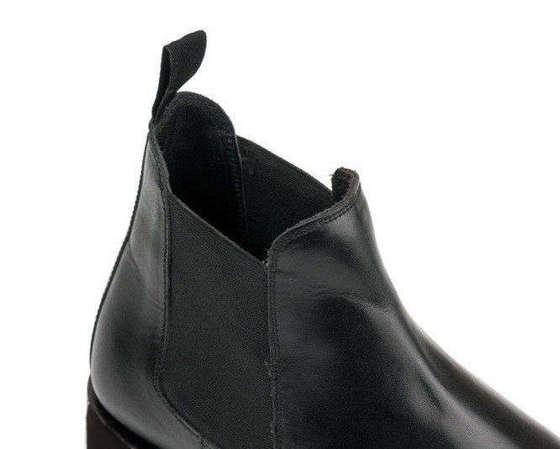 Classic leather Chelsea boots goodyear welted black Solier M833A