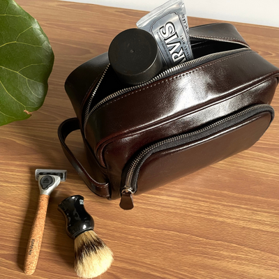 Elegancka skórzana kosmetyczka męska SK04 Solier bordowa