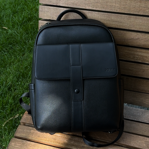 Skórzany elegancki plecak na laptopa 13" FV04 Rimelle czarny 