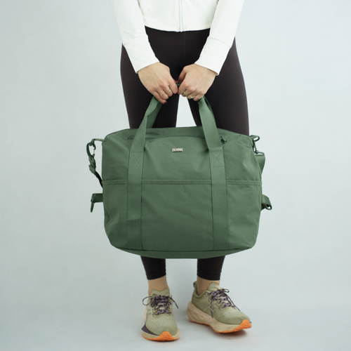 Genuine leather woman's laptop bag FL25 black with snake pattern