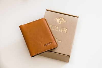 Elegant brown leather wallet SOLIER SW03B