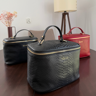 Elegant genuine leather women's beauty bag FK01 Solier black snake