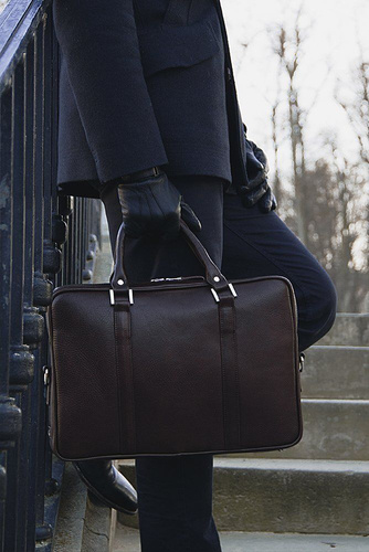 Vegetable tanned laptop bag Solier SL25 Harvey dark brown