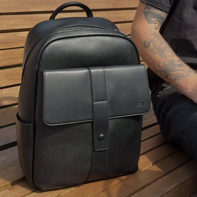 Skórzany elegancki plecak na laptopa 13" FV04 Rimelle czarny 