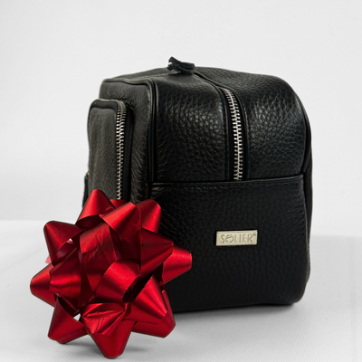 Elegancka skórzana kosmetyczka SK04 Solier czarna