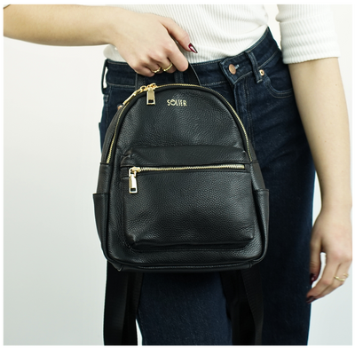 Genuine leather woman's laptop bag FL25 black with snake pattern