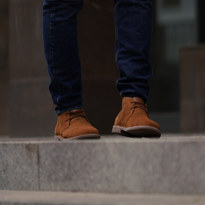 Men's stylish leather Chukka shoes / boots dark brown M467DBS
