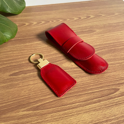 Personalised leather key ring Solier SA30 red