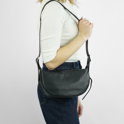 Genuine leather woman's laptop bag FL25 black with snake pattern