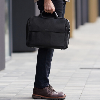 Black leather shoulder laptop bag Solier Rothen SL30 