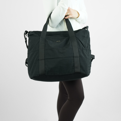 Genuine leather woman's laptop bag FL25 black with snake pattern