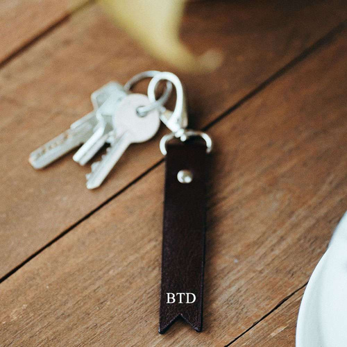 Personalised leather key ring Solier SA28 black mat