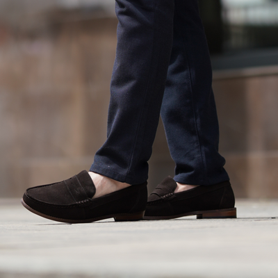 Men's stylish leather Chukka shoes / boots dark brown M467DBS