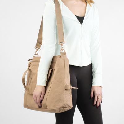 Genuine leather woman's laptop bag FL25 black with snake pattern