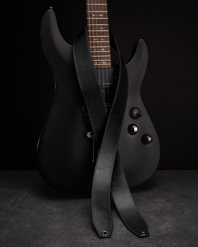 Leather guitar strap Solier SA40 black