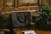 Skórzana męska torba na laptopa Solier SL25 Harvey ciemny brąz